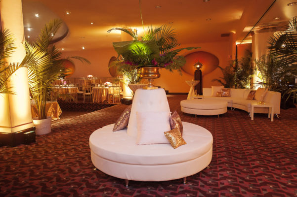 Wedding Planners in Cincinnati Hilton Netherland Plaza