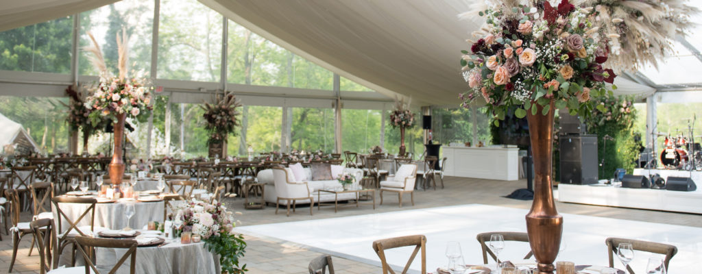 Mountain Chic Wedding at Greenacres Arts Center